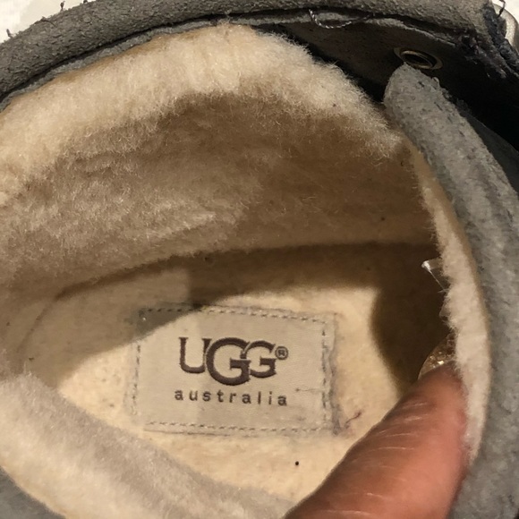 UGG Waterproof Boots! - Picture 5 of 8